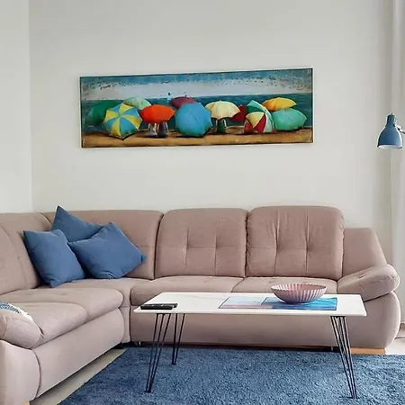 Hangar 19 Seerose 2-3 * 什未林