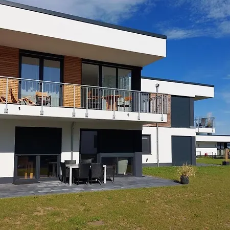 Apartment Hangar 19 Seerose 2-3 *