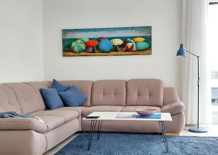 Hangar 19 Seerose 2-3 * Schwerin (Mecklenburg-Vorpommern)